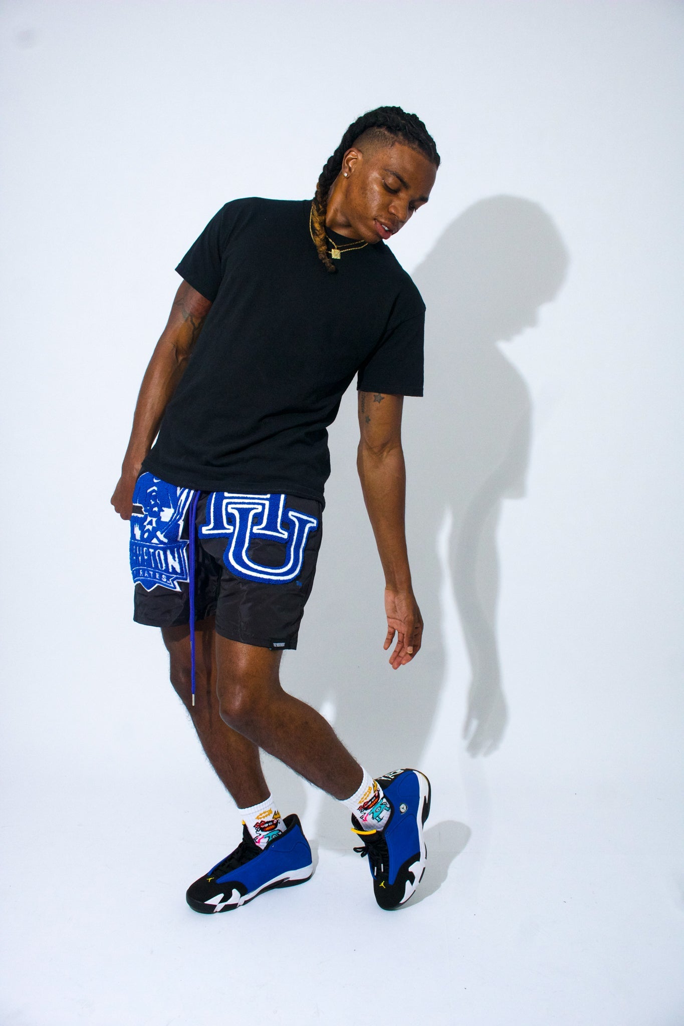 Hampton University Shorts - Black - 1921Movement