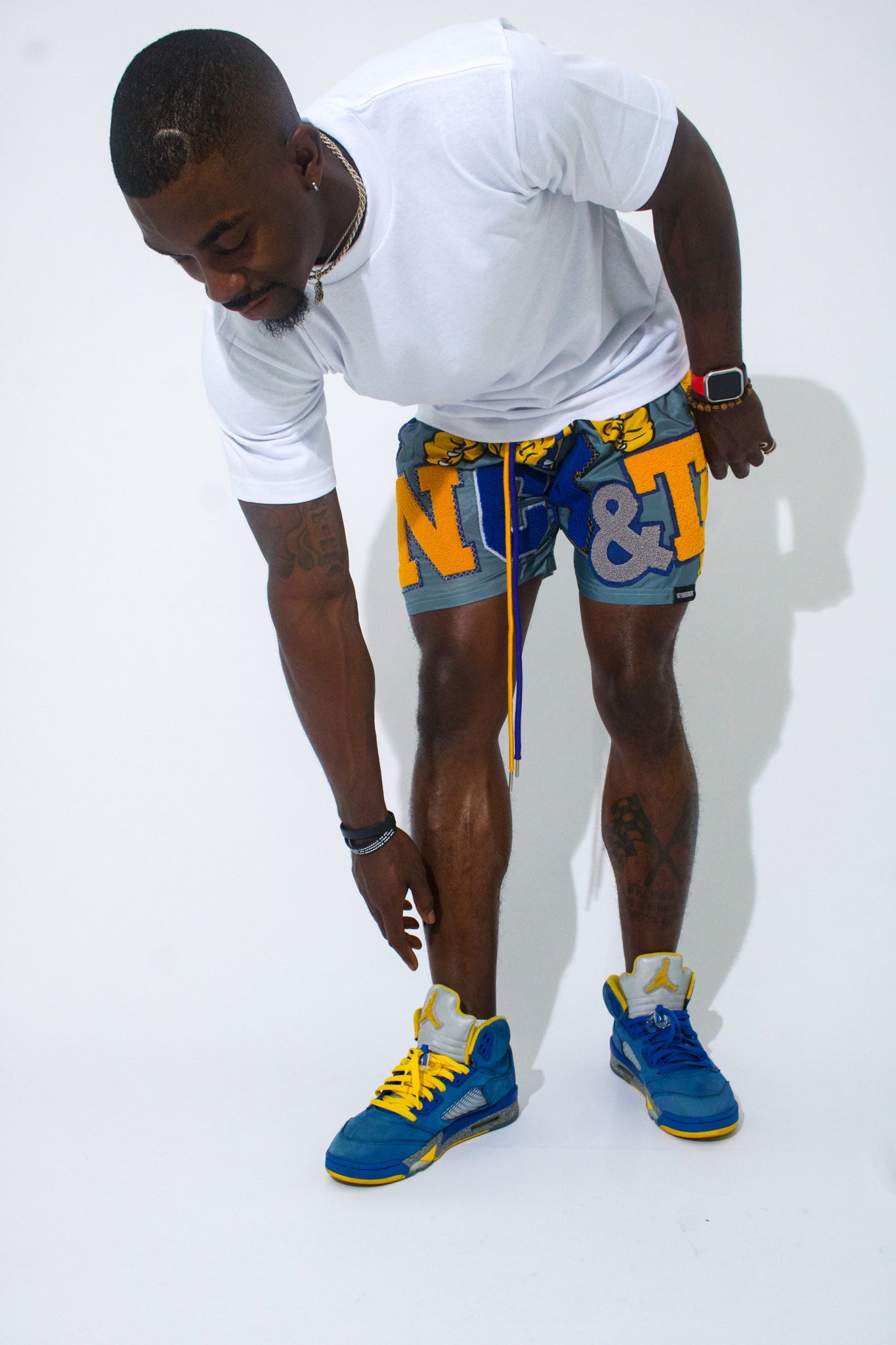 Jordan 5 outlet laney shorts